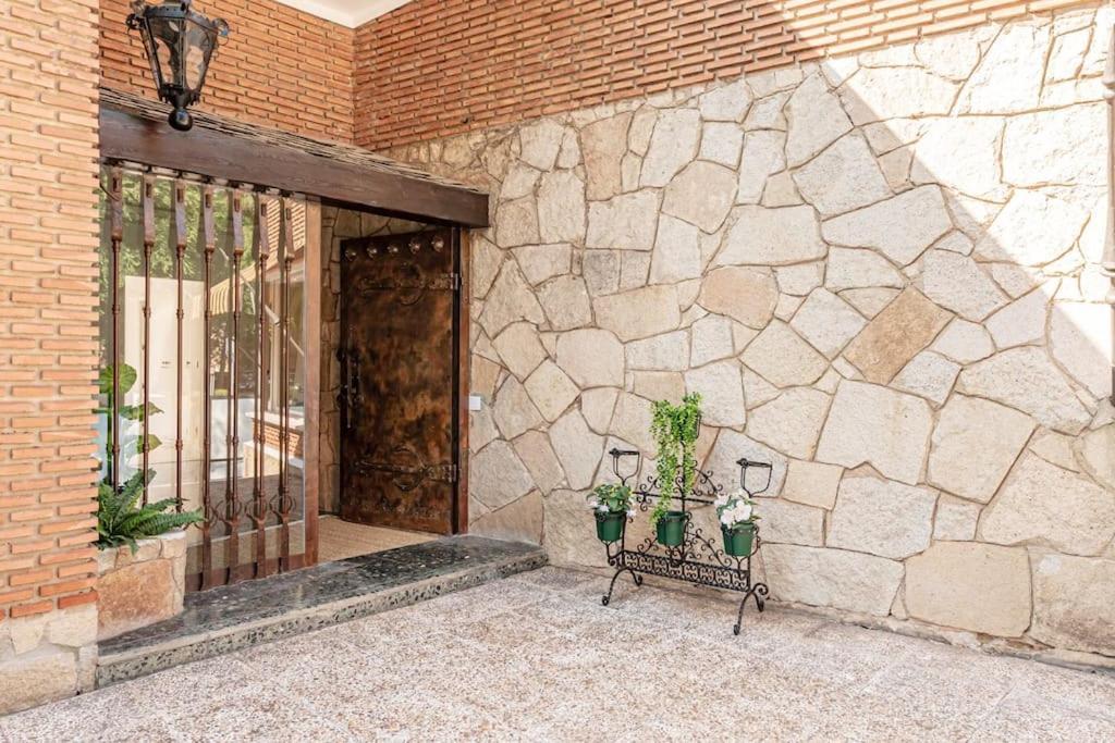 Villa La Casa De Ines Alcalá de Henares Exterior foto